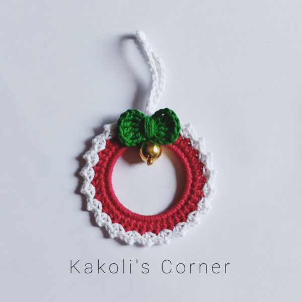 Handmade Christmas Tree Red Wreath Ornament in India