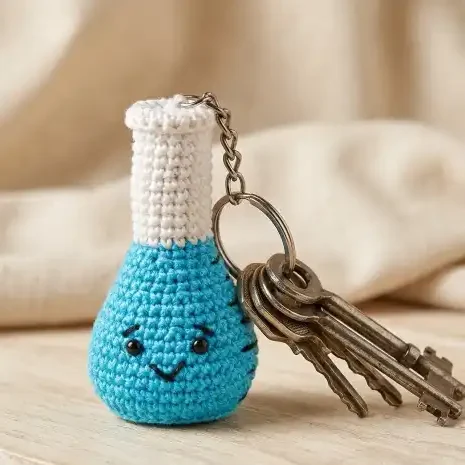 Crochet Beaker Keychain With Keys E1768629072699