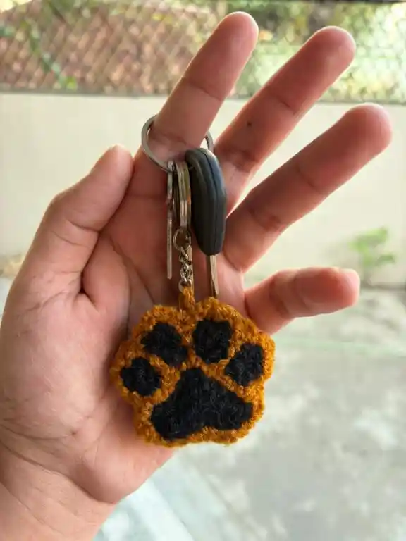 handmade paw keychain in india handmade paw keychain in india